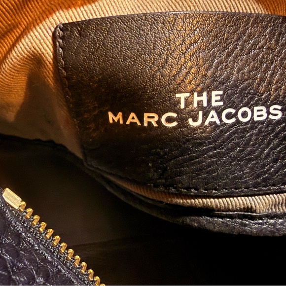 Marc Jacobs Black Pebbled Leather Tote - Picture 7 of 8